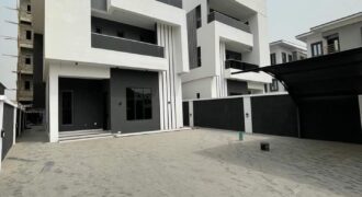 5 BEDROOM FULLY DETACHED DUPLEX