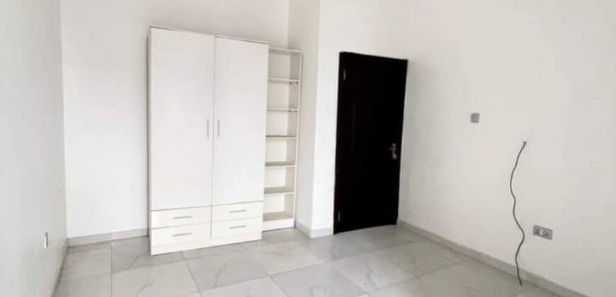 TASTEFULLY FURNISHED 2 BEDROOM