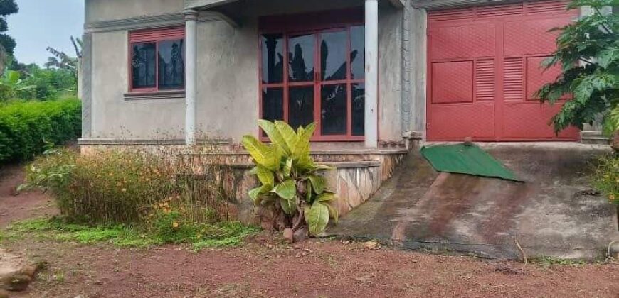 A 2BEDROOM HOUSE FOR SALE IN UGANDA -Maya Masaka