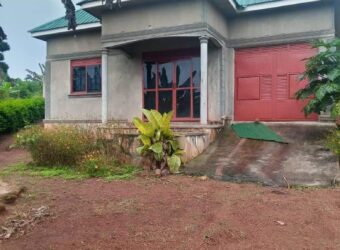 A 2BEDROOM HOUSE FOR SALE IN UGANDA -Maya Masaka