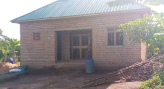 HOUSE FOR SALE AT UGANDA -matuga kakerenge