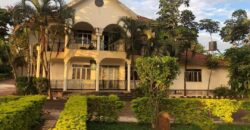 8 bedroom house for sale at UGanda -kawanda