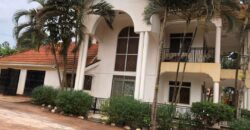 8 bedroom house for sale at UGanda -kawanda