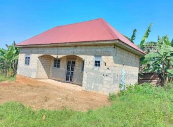 3BEDROOM HOUSE for sale at UGanda -Busubuzi