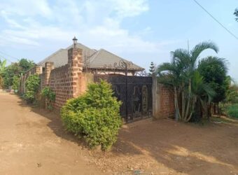 3BEDROOM HOUSE FOR SALE AT UGANDA -Mukono_Nakabago