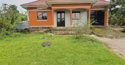 House on quick sale has 3bedroom house at UGanda -Buloba-Buyala(mityana road) 