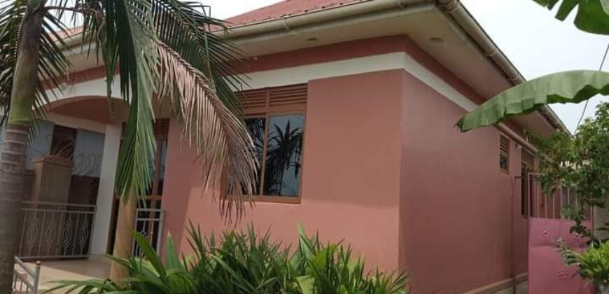 Well finished House on sale located at UGanda -WAKISO