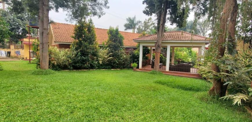 House for sale AT UGANDA BUKOTO