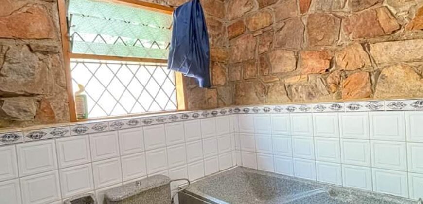 A 2BEDROOM COTTAGE IS FOR RENT AT UGANDA -MUYENGA