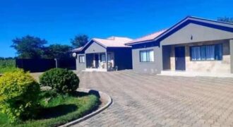 Neat and beautiful spacious 2 bedroom flat for rent in New kasama off Ring road 5500 Zambia Zambian kwacha