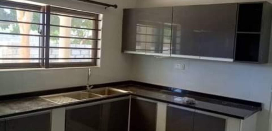 NEWLY BUILT 3 BEDROOMED MASTER SELF CONTAINED FLATS FOR RENT IN MAKENI KONGA 6500 Zambian kwacha