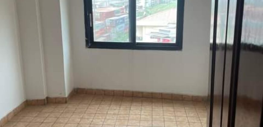 Appartement de 3 Chambres au Cœur de Bonanjo 600000 Fcfa/ Mois