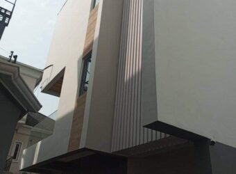 5 bedrooms fully detached duplex with a bq in a 3 floors building at NIGERIA -LEGOS