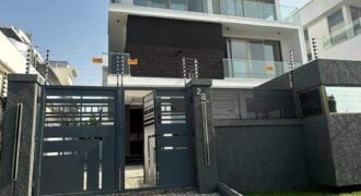 Luxury newly built 5bedroom fully detached duplex  And 5bedroom semi detached in Nigeria