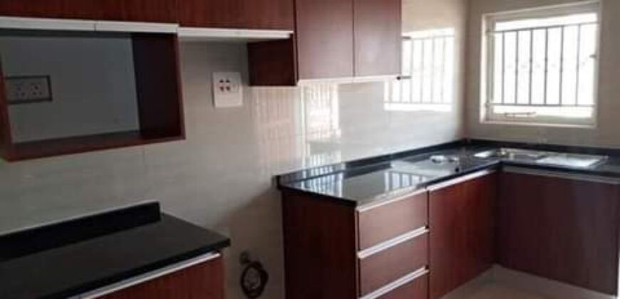 Neat and beautiful spacious 2 bedroom flat for rent in libala South/lilayi Estate 4500 Zambian kwacha