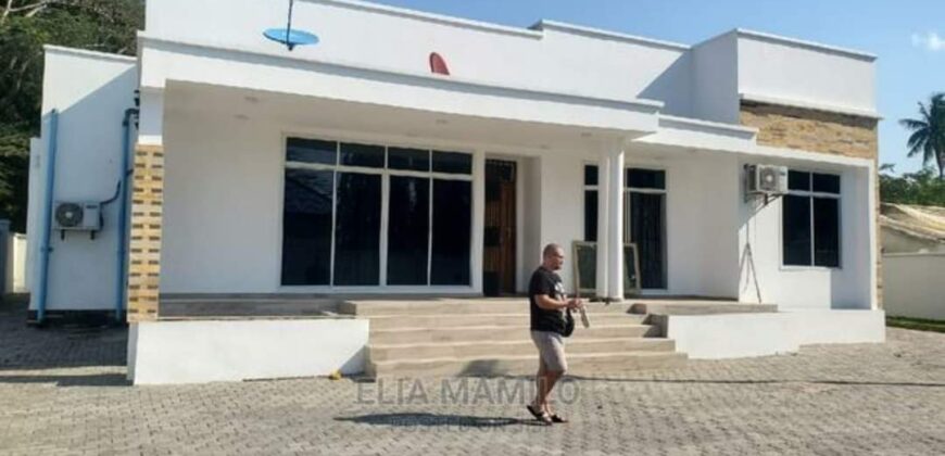 4 BEDROOMS HOUSE FOR RENT IN DAR ES SALAAM, GEZA ULOLE.