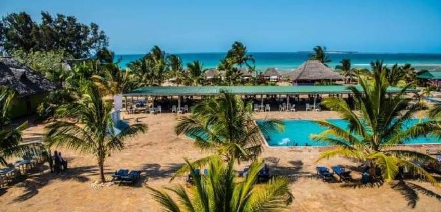 HOTEL BEACH RESORT IS LOOKING FOR A SERIOUS BUYER  FACILITIES