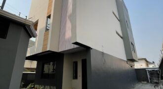 5BEDROOM FULLY DETACHED DUPLEX FOR SALE 360000000 Naira