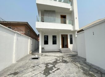 LUXURY 5BEDROOM DETACHED DUPLEX FOR SALE 900000000 Naira