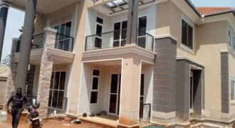 newly Flat house for sale in UGANDA BUZIGA_MUNYONYO RD