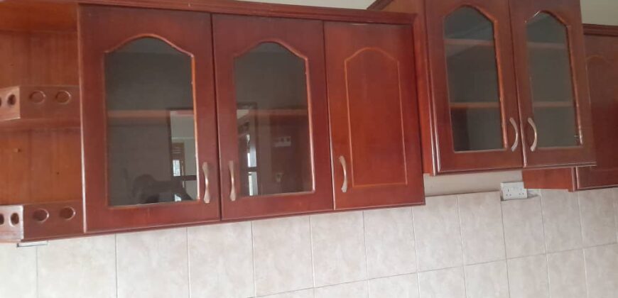 AN EXECUTIVE 5 BEDROOM HOUSE FOR SALE AT UGANDA -GAYAZA