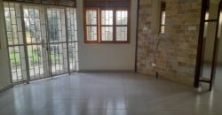 AN EXECUTIVE 5 BEDROOM HOUSE FOR SALE AT UGANDA -GAYAZA