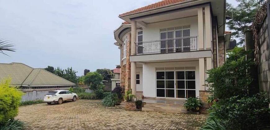 A BEAUTIFUL 5 BEDROOM HOUSE-ENSUIT FOR SALE IN UGANDA -IMPALA, ENTEBBE