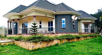 5 BEDROOM HOUSE FOR SALE AT UGANDA -Namugongo