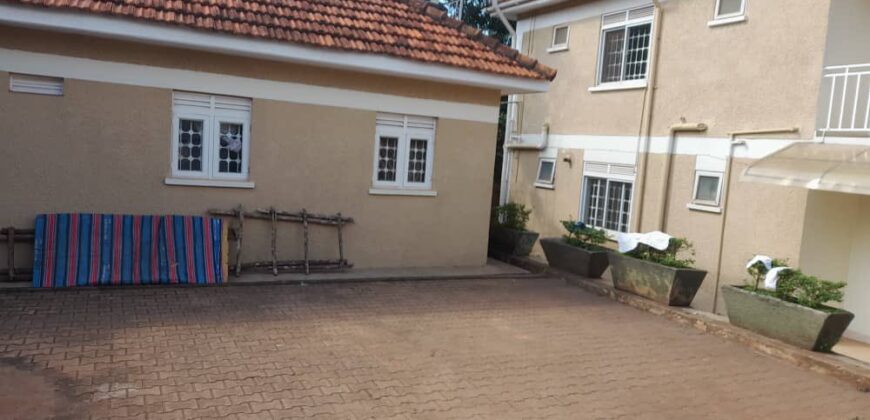 A beautiful 3BEDROOM HOUSE for sale at UGanda -KIRA