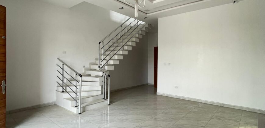 LUXURY 5BEDROOM FULLY DETACH 1080000000 NairaED DUPLEX FOR SALE. 1