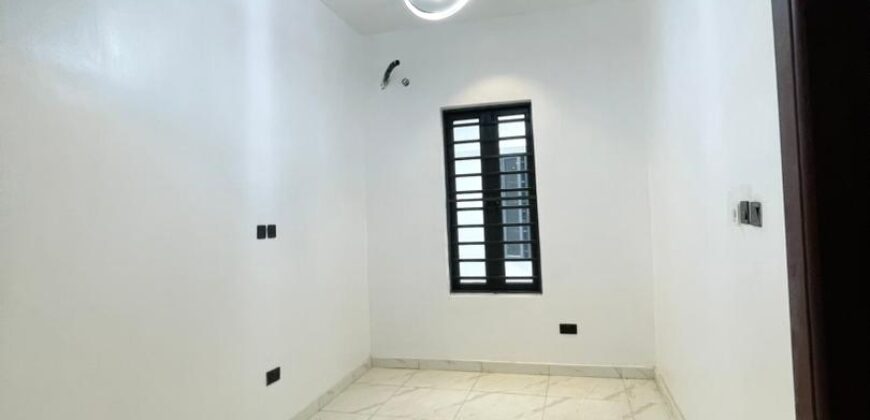 *?GREAT VALUE LUXURY 4 BED SEMI-DETACHED DUPLEX ?* 85000000