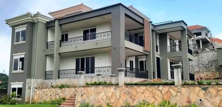 INTIMATE 6BEDROOMS,EACH SELF-CONTAINED FOR SALE AT UGANDA -MUNYONYO