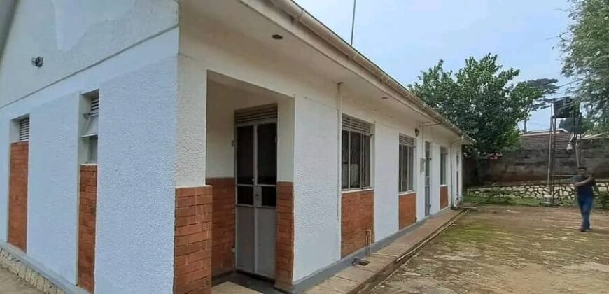 MARVELOUS 3BEDROOM HOUSE FOR SALE UGANDA KALUNGU