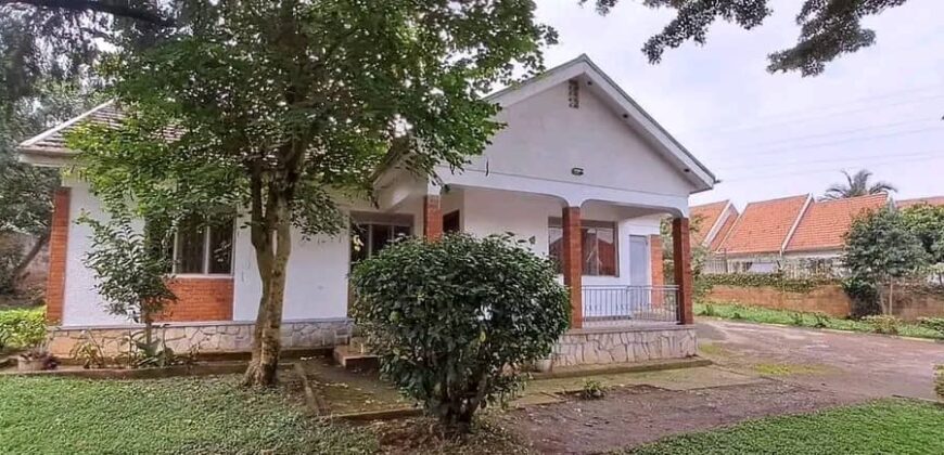 MARVELOUS 3BEDROOM HOUSE FOR SALE UGANDA KALUNGU