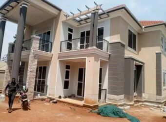 Am exclusive 4 bedroom house for sale at UGanda -Buziga