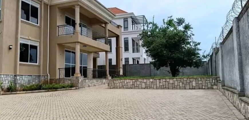 Lake view House foor sale UGanda- -MUNYONYO