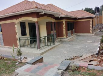 An Executive 3 Bedroom house for sale at UGanda -GAYAZA