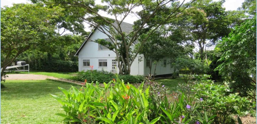 Lake front resort for sale for sale in UGANDA -mukono