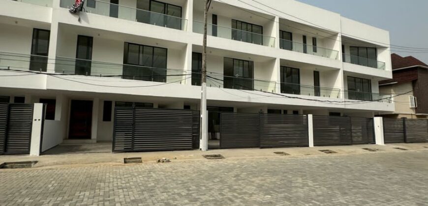 FOR SALE : 4 bed terrace || Ikate || 250 million naira