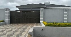 A BEAUTIFUL 4 BEDROOM HOUSE FOR SALE AT ZIMBABWE