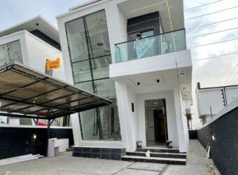 UNIQUELY BEAUTIFUL LUXURY 4 BED FULLY DETACHED DUPLEX WITH BQ FOR 145,000,000 NAIRA