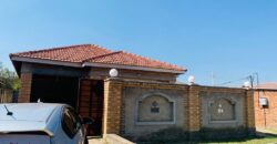 AVONDALE FLAT FOR SALE: At ZIMBABWE