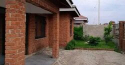 4 BEDROOM HOUSE FOR SALE AT ZIMBABWE