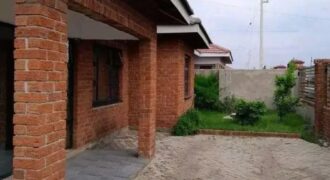 4 BEDROOM HOUSE FOR SALE AT ZIMBABWE