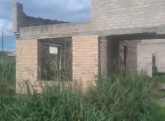 INCOMPLETE HOUSE FOR SALE AT ZIMBABWE