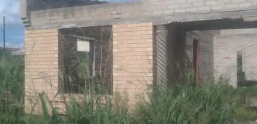 INCOMPLETE HOUSE FOR SALE AT ZIMBABWE