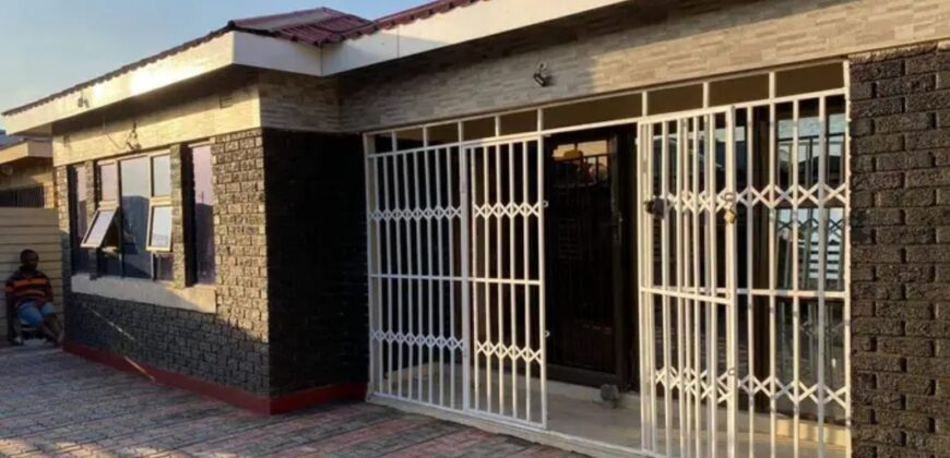 A FIDELITY HOUSE FOR SALE AT ZIMBABWE