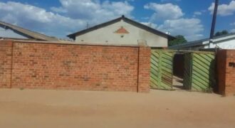 7 bedroom en-suites house for sale at ZIMBABWE