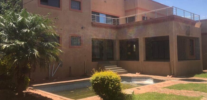 5 bed family home in the heart of Shawasha Hills.