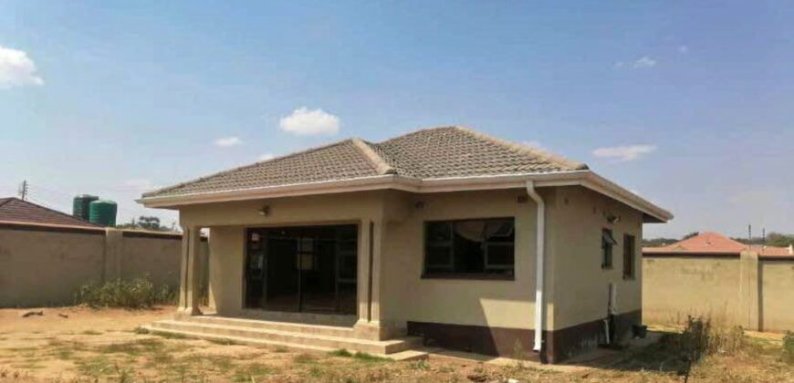 5 bedroom house for SALE. included is a 4 roomed cottage at the back.